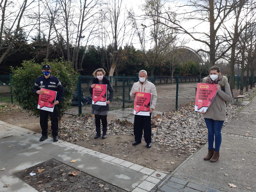 Prsentación campaña recogida de excrementos